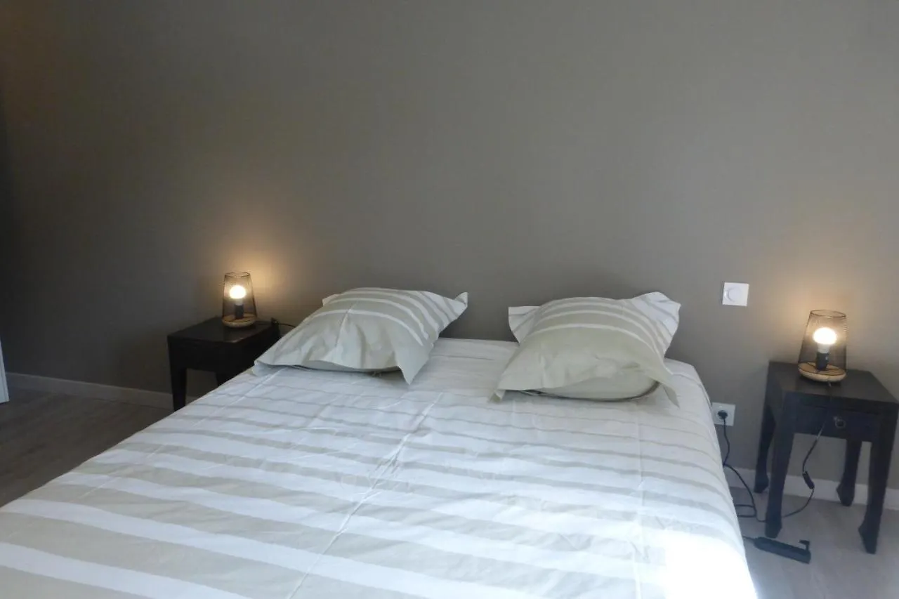 Appartement Domaine Paysager de Kertanguy à Garlan 0*,  France