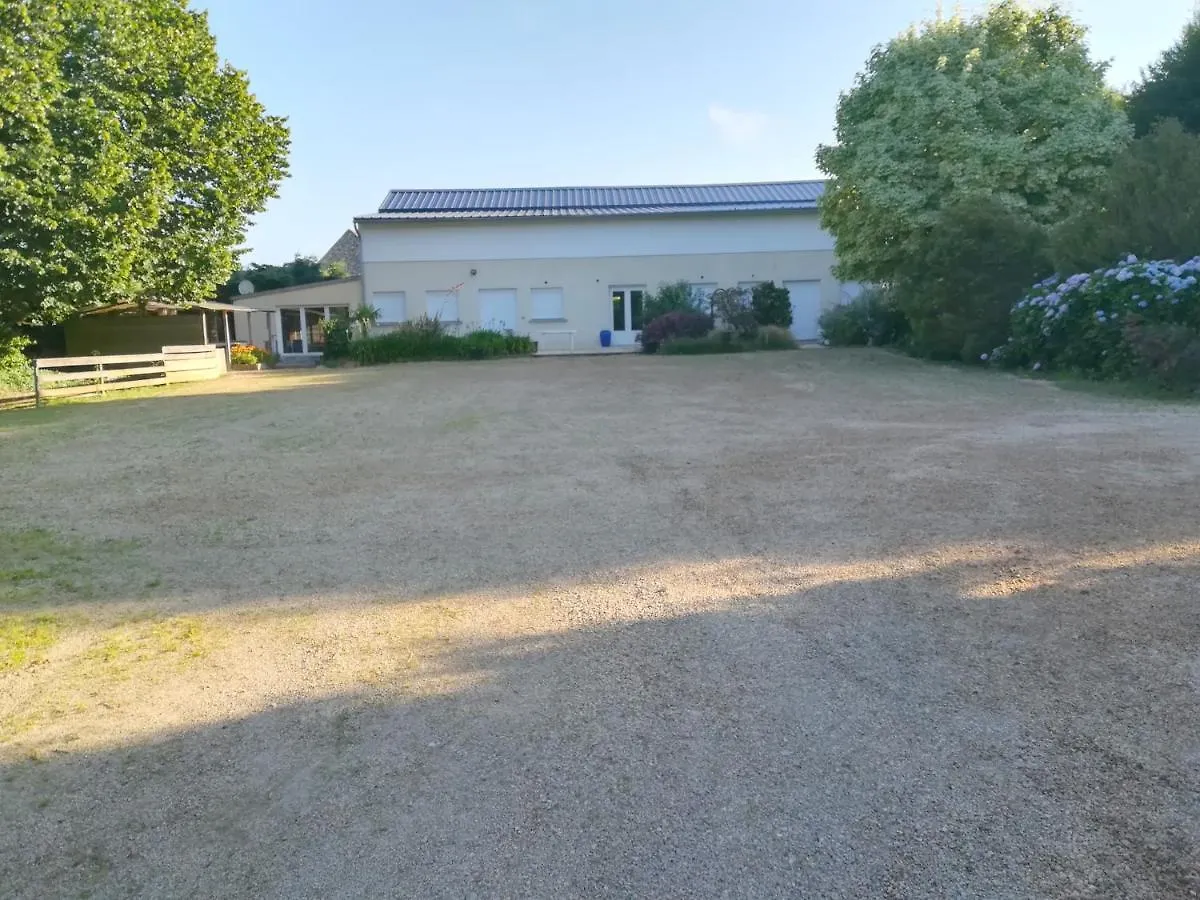 Appartement Domaine Paysager de Kertanguy à Garlan 0*,  France