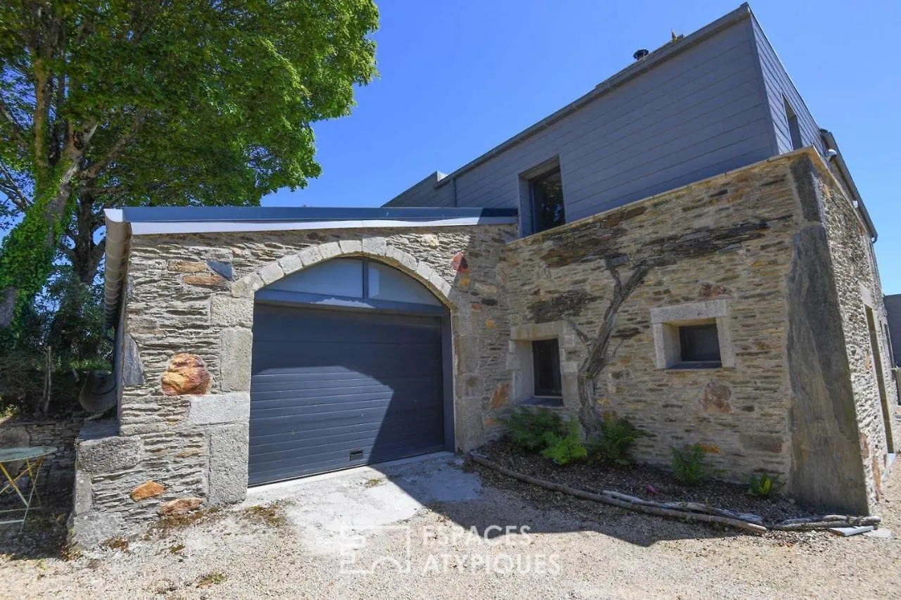 Séjour chez l'habitant Appartement Domaine Paysager de Kertanguy à Garlan